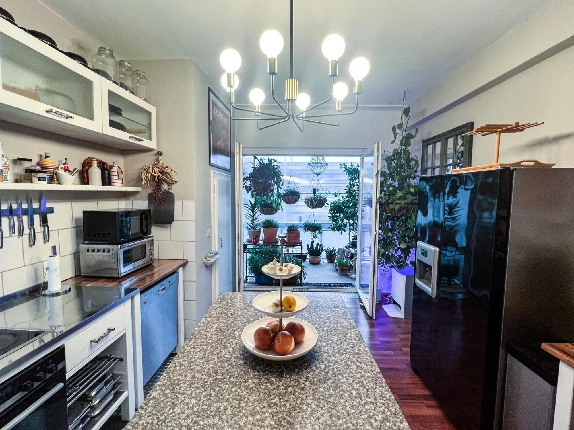 Big, Central And Charming Apartment On Schaafenstrasse Colónia Exterior foto
